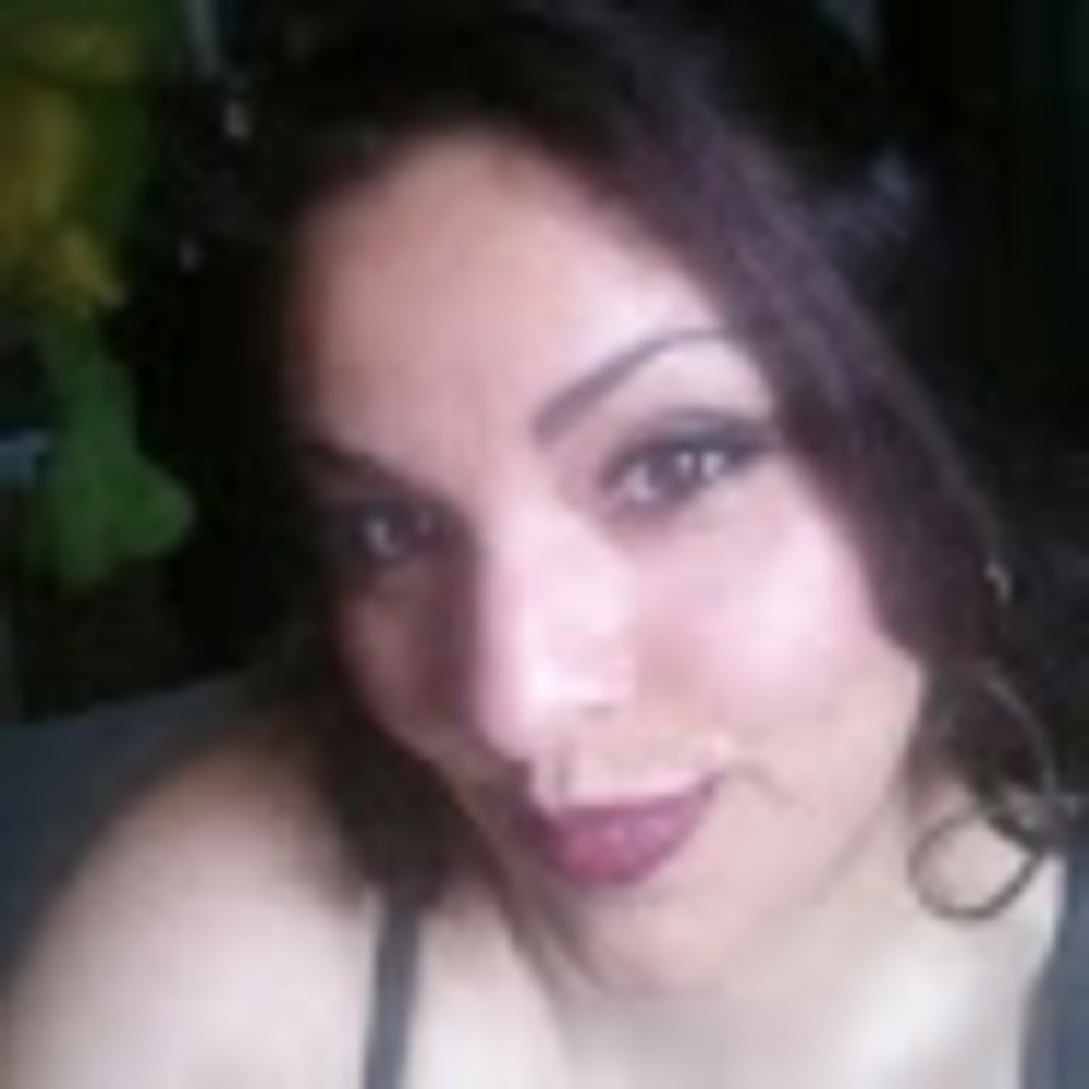 Meet your Posher, Rosalilya